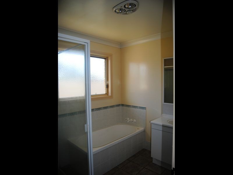 2/10 Dragon Street, Warwick QLD 4370