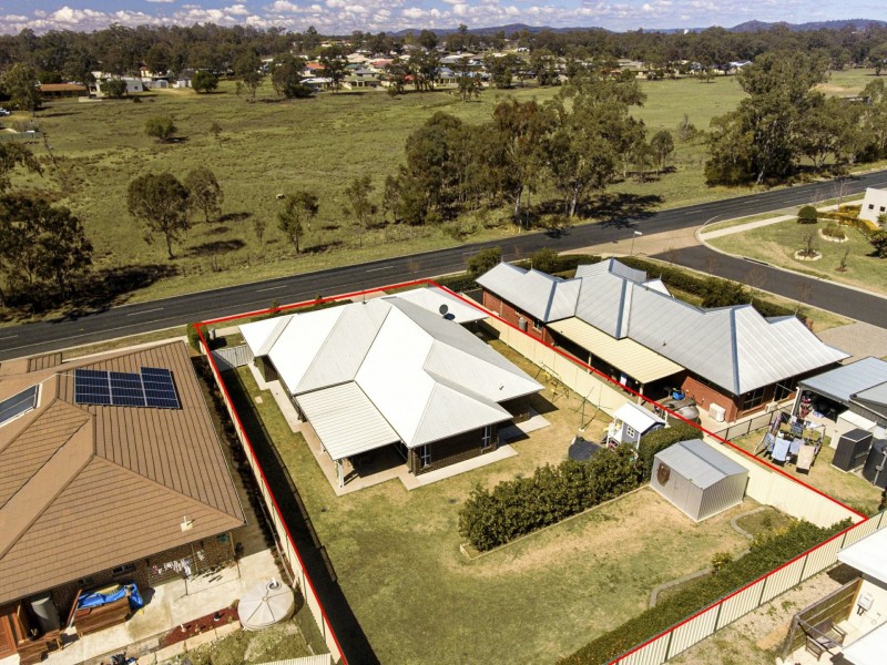 37 Bisley Street, Warwick QLD 4370