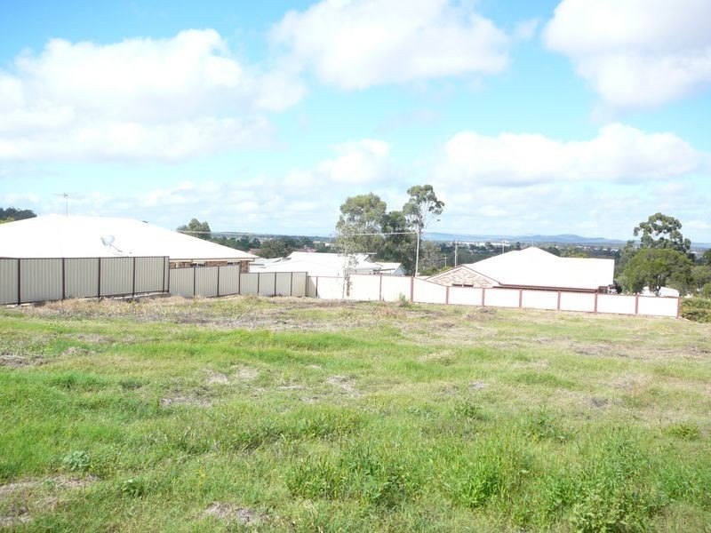 8a Yangan Road, Warwick QLD 4370
