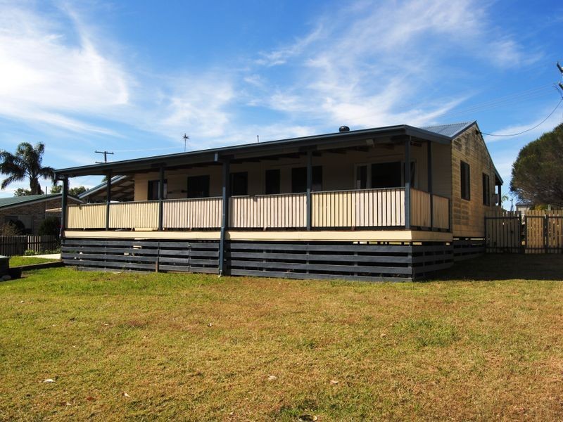 6 Peace Street, Warwick QLD 4370