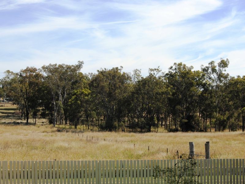 6 Peace Street, Warwick QLD 4370