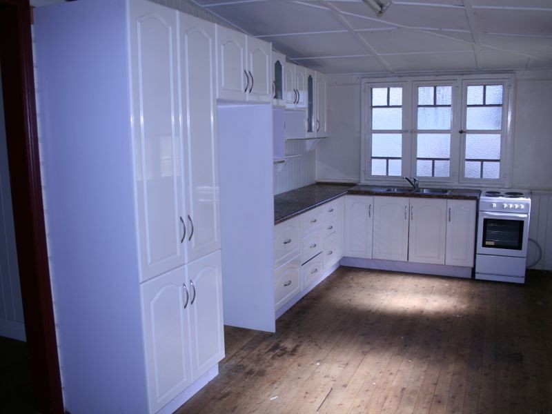 27 Pratten Street, Warwick QLD 4370