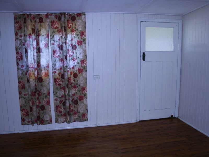 27 Pratten Street, Warwick QLD 4370