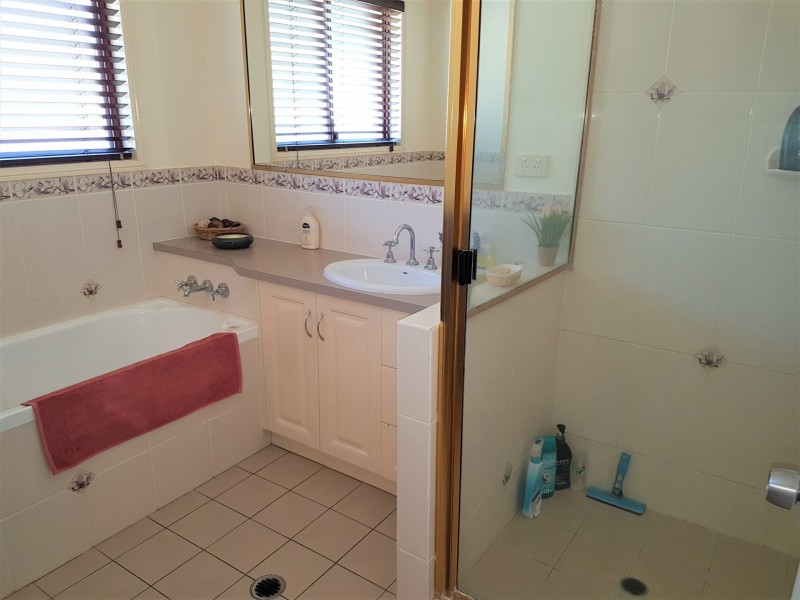 211 Homestead Road, Rosenthal Heights QLD 4370