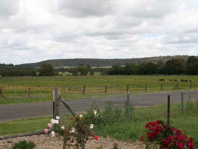 8 Devitt Street, Warwick QLD 4370