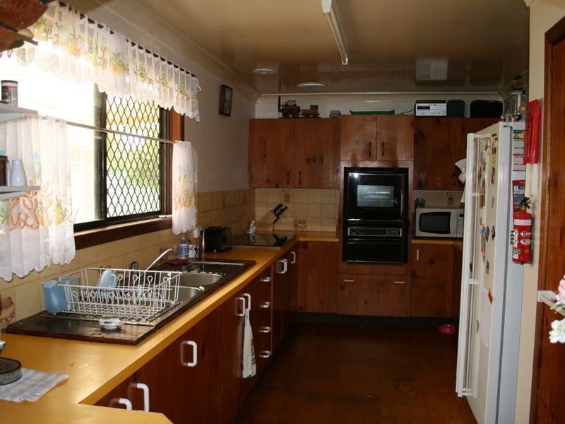 8 Devitt Street, Warwick QLD 4370