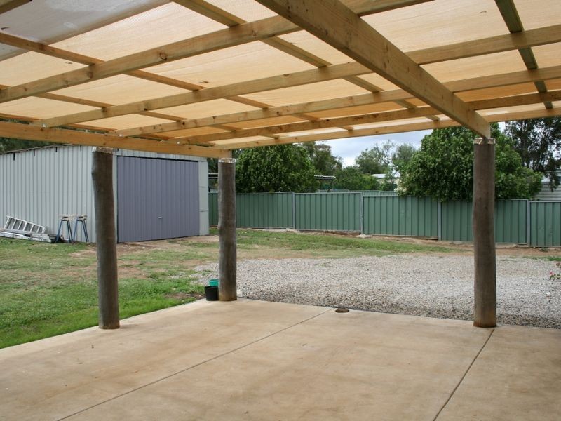 8 Devitt Street, Warwick QLD 4370