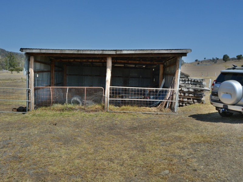 3698 Border Road, Killarney QLD 4373