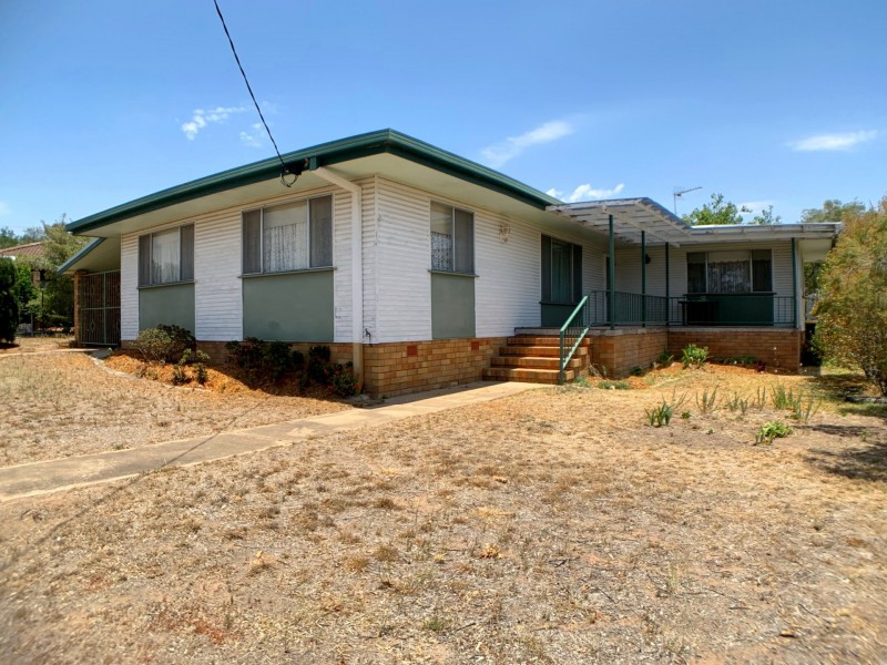 11 Clarke Street, Warwick QLD 4370