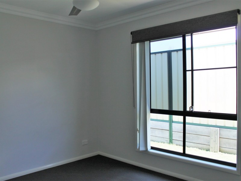 11 Himyar Drive, Warwick QLD 4370