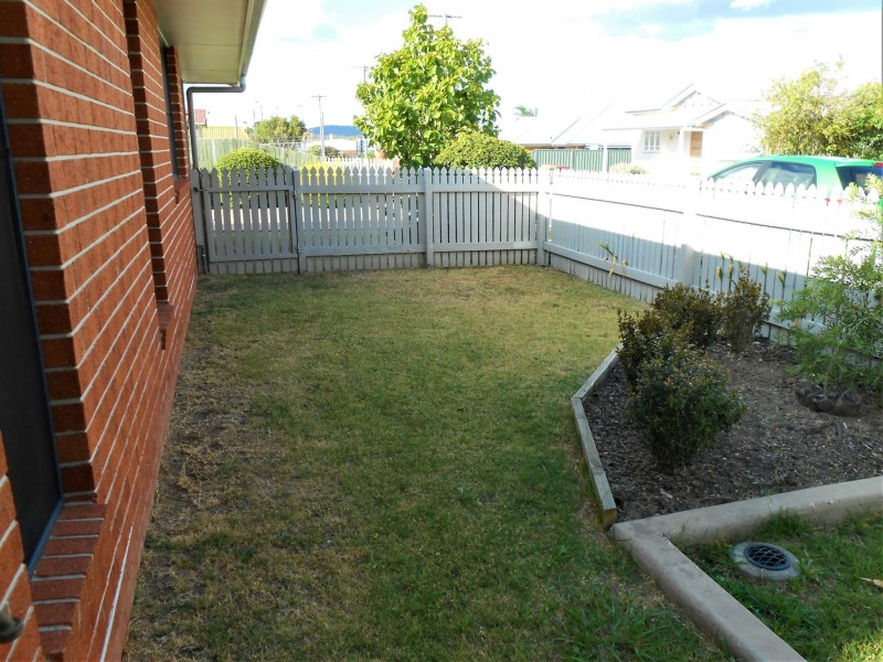 1/27A Myall Avenue, Warwick QLD 4370