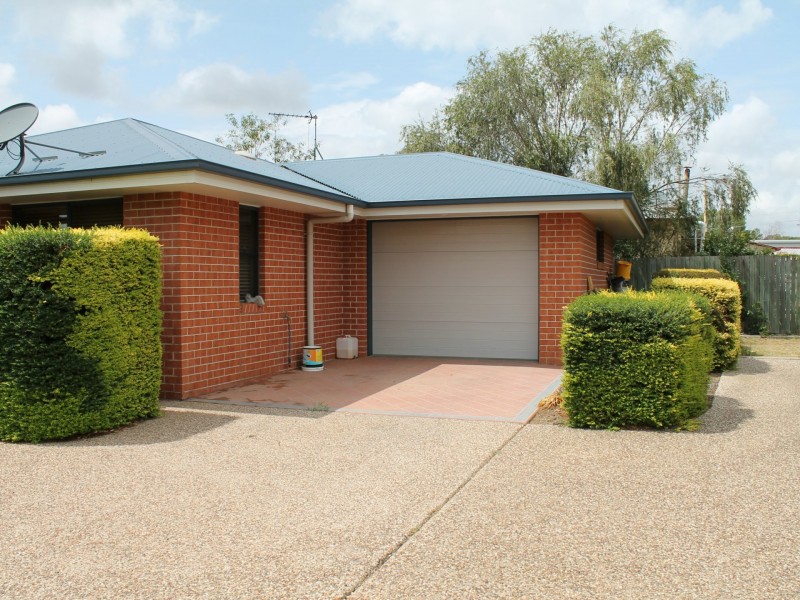 1/27A Myall Avenue, Warwick QLD 4370