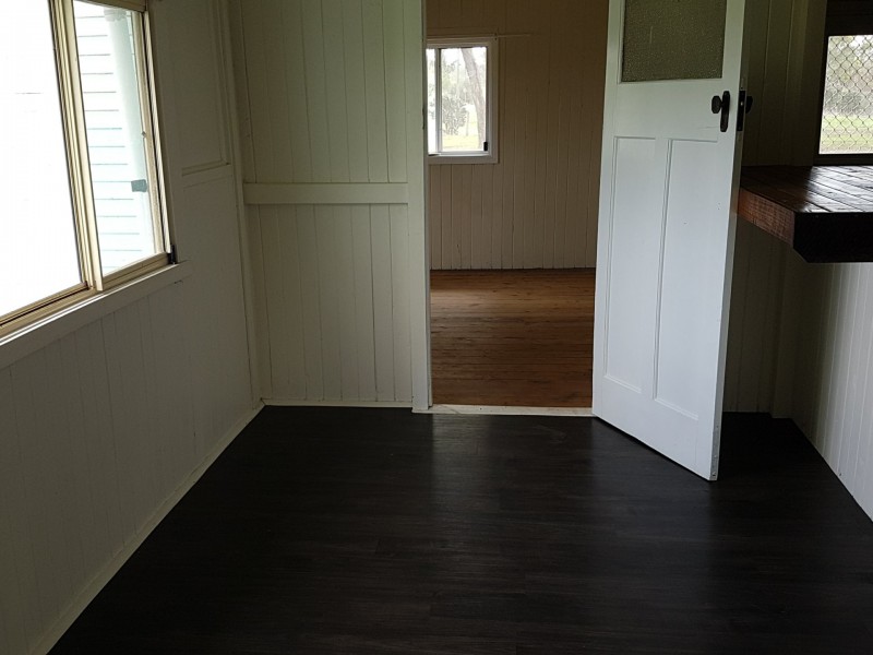 4205 Leyburn Cunningham Road, Wheatvale QLD 4370