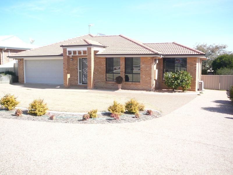 30 Boronia Drive, Warwick QLD 4370