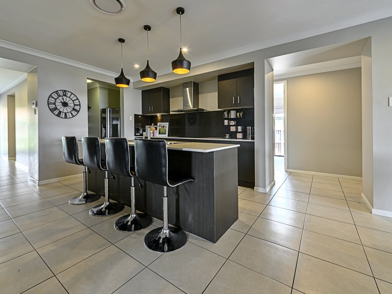 195 Ogilvie Road, Warwick QLD 4370