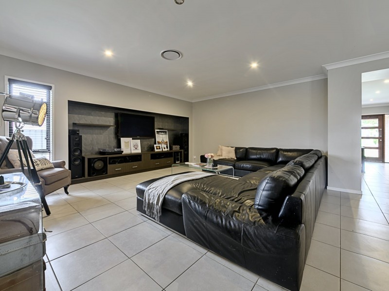 195 Ogilvie Road, Warwick QLD 4370