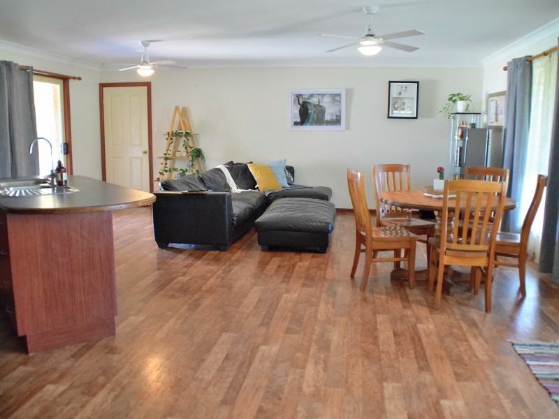 34 Doncaster Drive, Rosenthal Heights QLD 4370