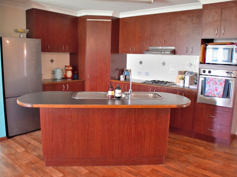 34 Doncaster Drive, Rosenthal Heights QLD 4370