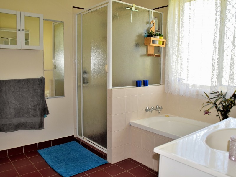 34 Doncaster Drive, Rosenthal Heights QLD 4370