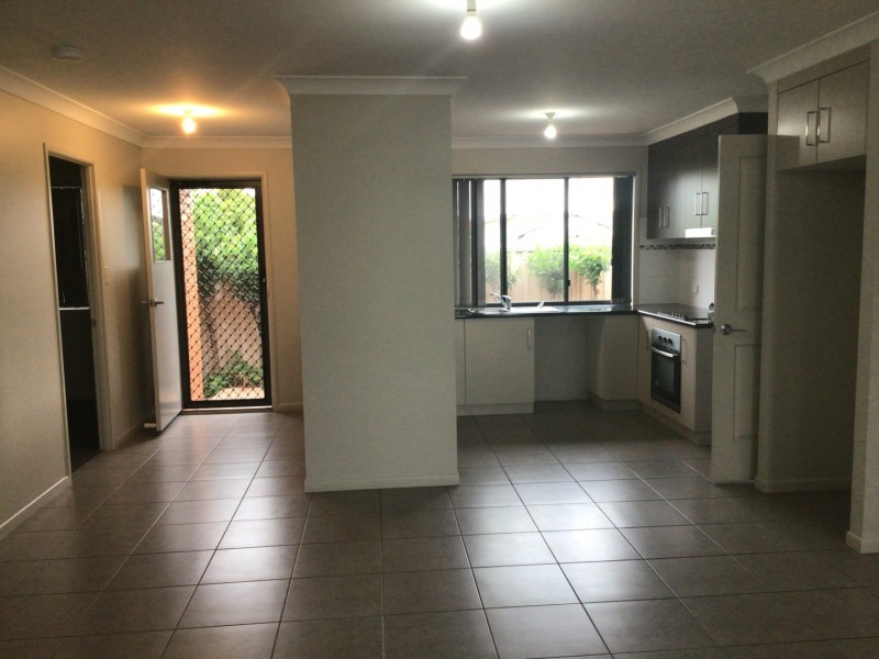 4/22 Stewart Avenue, Warwick QLD 4370