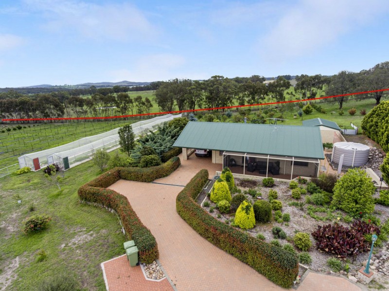 83 Lochiel Road, Dalveen QLD 4374