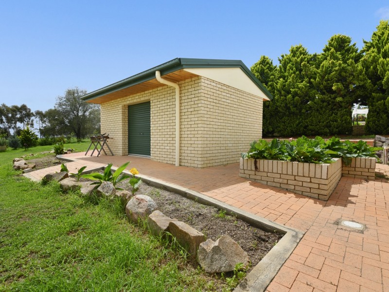 83 Lochiel Road, Dalveen QLD 4374