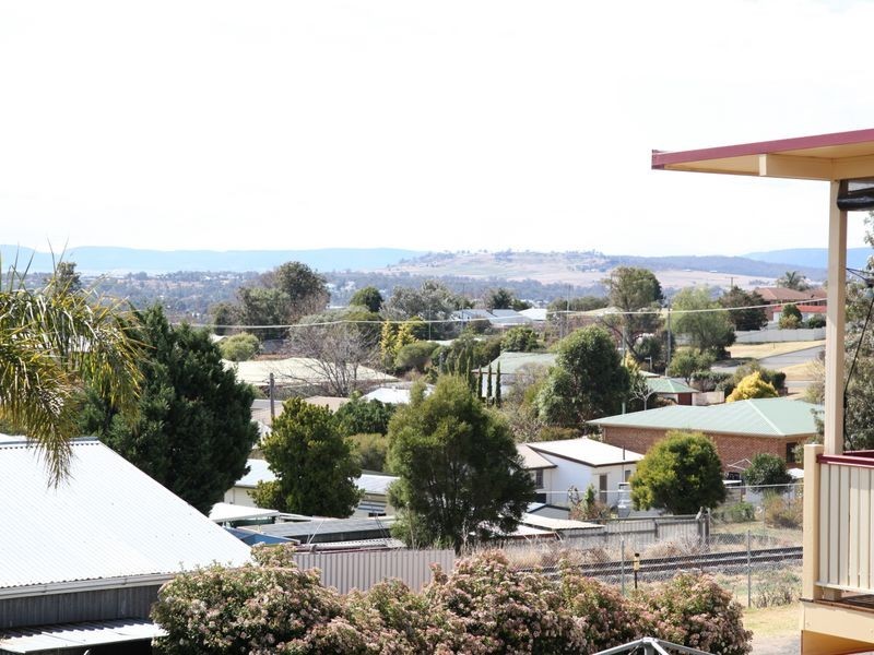 15 Willi Street, Warwick QLD 4370