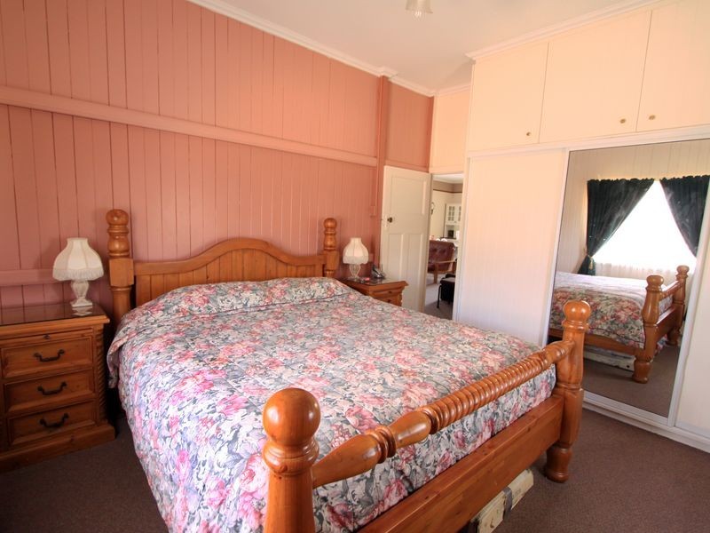 15 Willi Street, Warwick QLD 4370