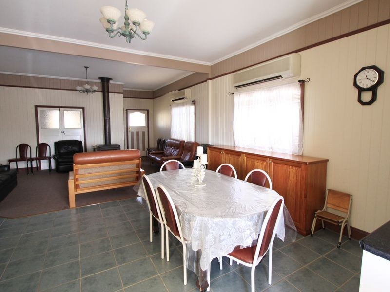 15 Willi Street, Warwick QLD 4370