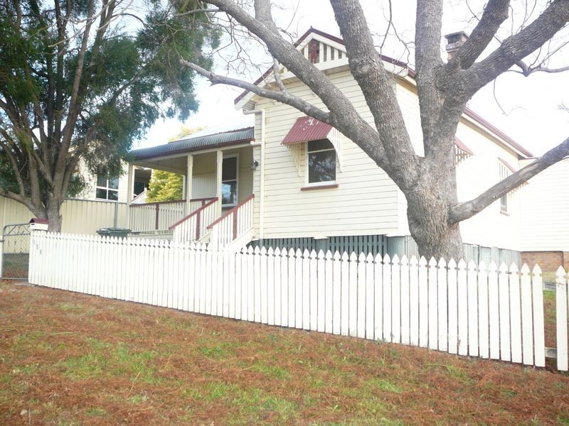 108 Locke Street, Warwick QLD 4370