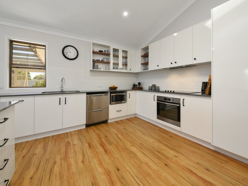 82-84 Weewondilla Road, Warwick QLD 4370