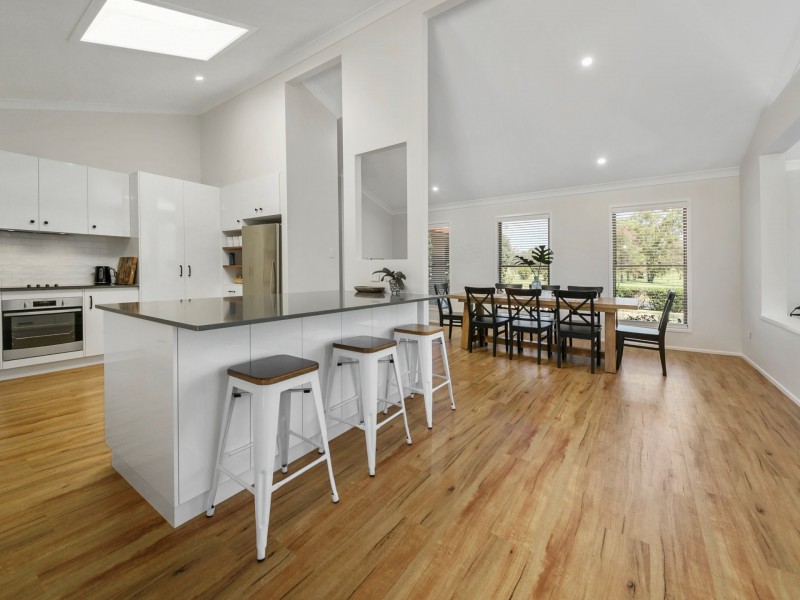 82-84 Weewondilla Road, Warwick QLD 4370