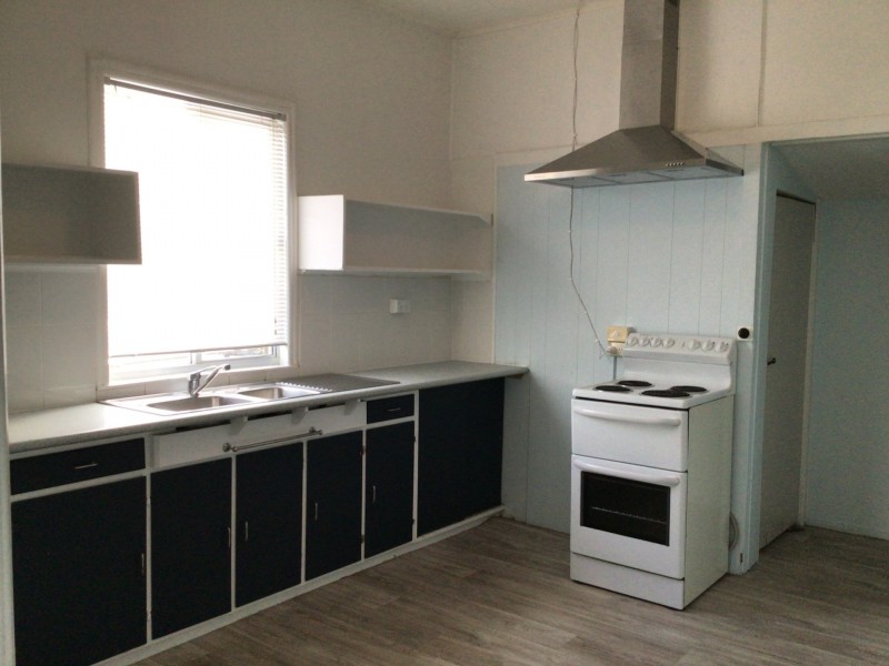 121 Albion Street, Warwick QLD 4370