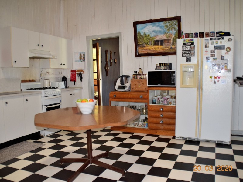 24 Anemone Street, Killarney QLD 4373