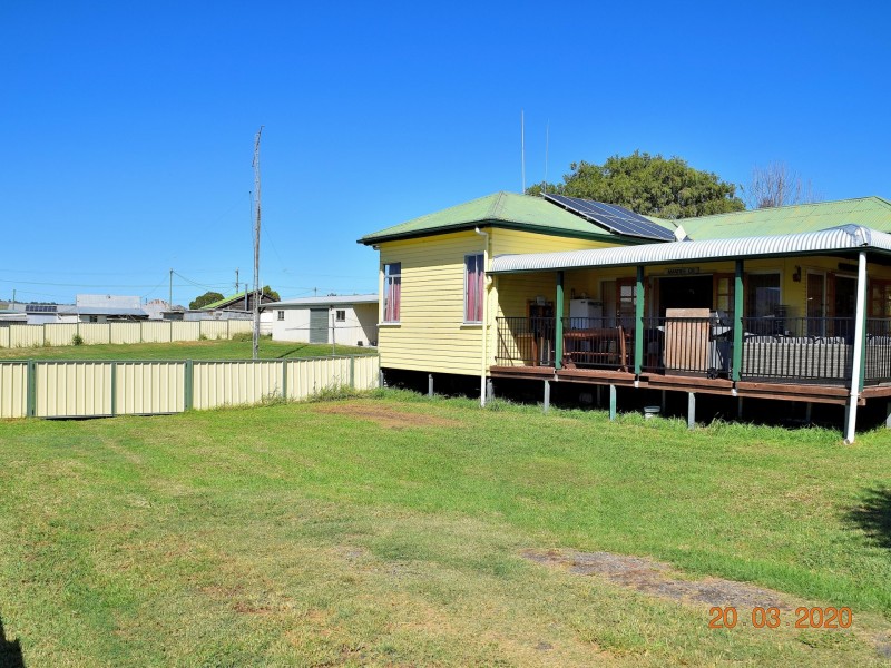 24 Anemone Street, Killarney QLD 4373