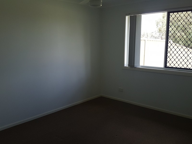 2/6 Peregrine Court, Warwick QLD 4370