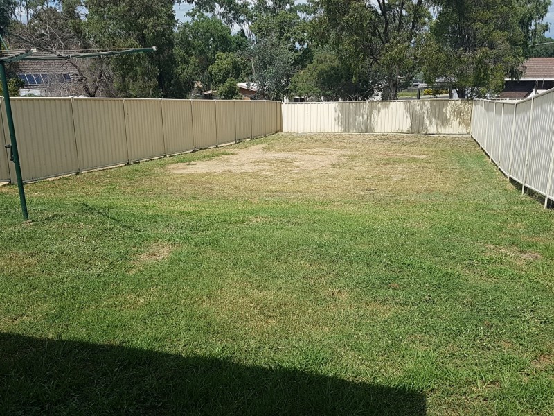 2/6 Peregrine Court, Warwick QLD 4370