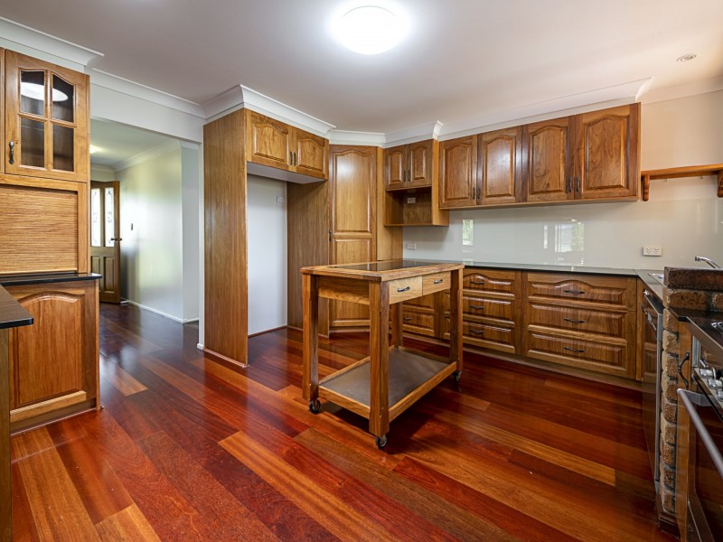 2 South Street, Allora QLD 4362