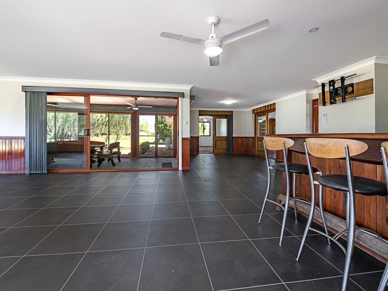 2 South Street, Allora QLD 4362