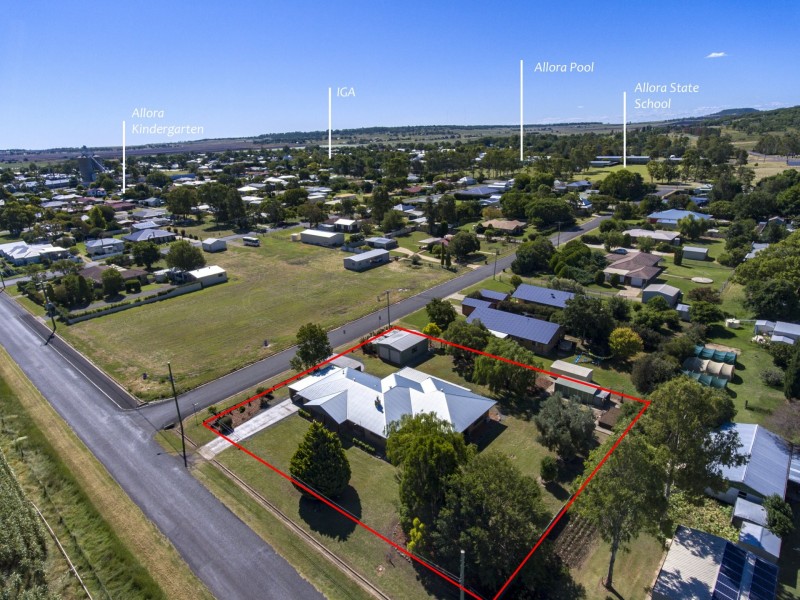 2 South Street, Allora QLD 4362