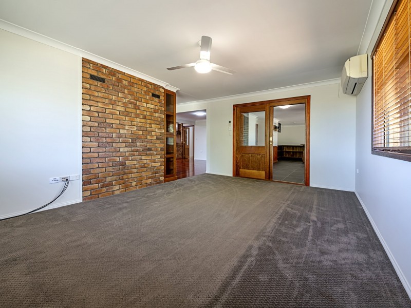 2 South Street, Allora QLD 4362