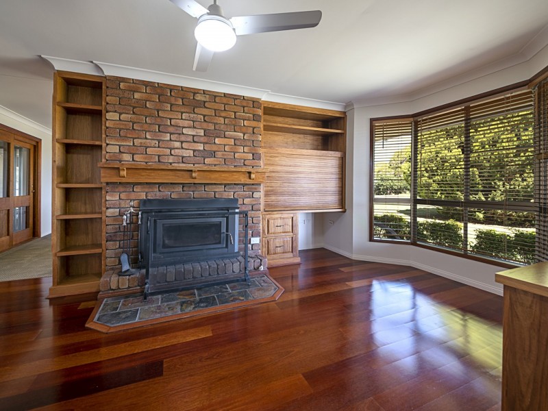 2 South Street, Allora QLD 4362