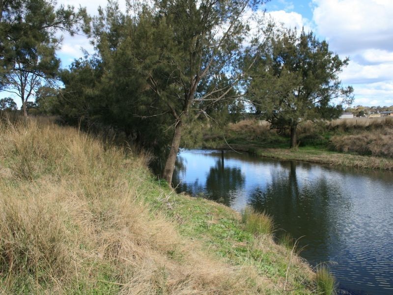 9 HOMESTEAD ROAD, Warwick QLD 4370