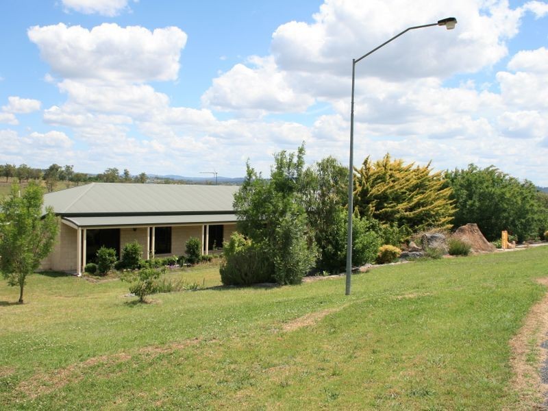 8-10 Henry Evans Drive, Warwick QLD 4370