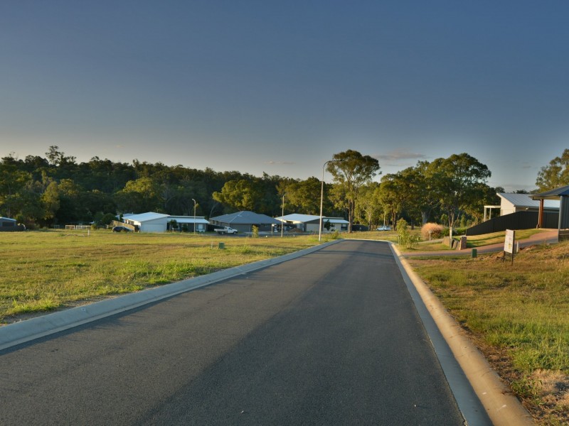 20 Pera Crescent, Warwick QLD 4370