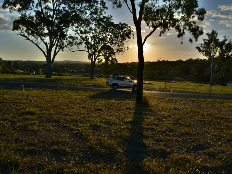 13 Pera Crescent, Warwick QLD 4370