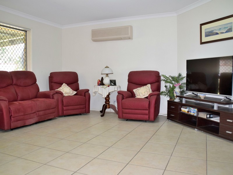 8 Johnson Street, Rosenthal Heights QLD 4370