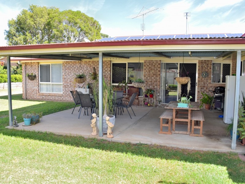 8 Johnson Street, Rosenthal Heights QLD 4370