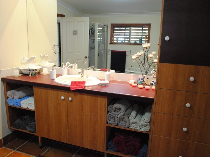 28 Rowland  Street, Warwick QLD 4370