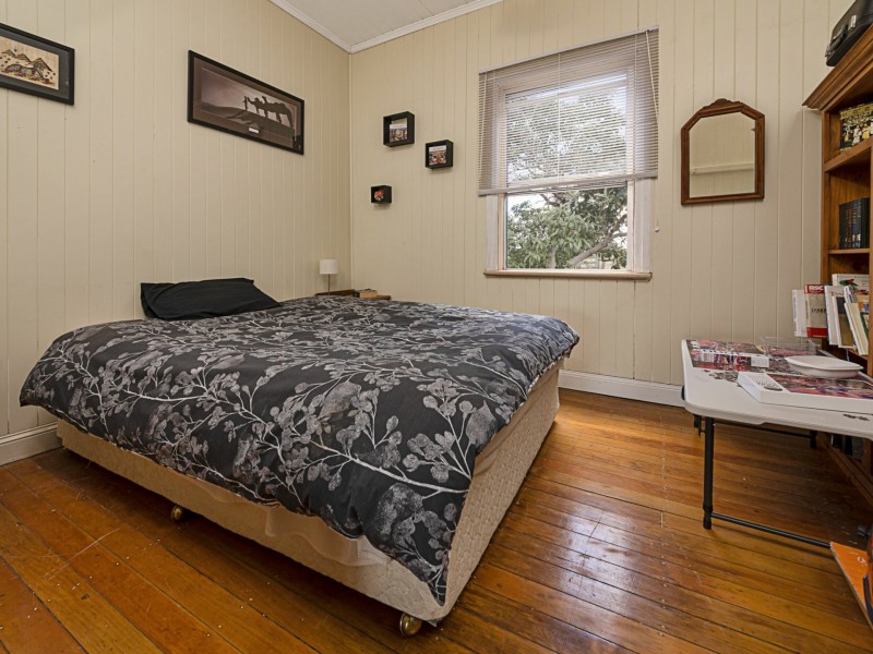129 Lorenz Road, Clifton QLD 4361